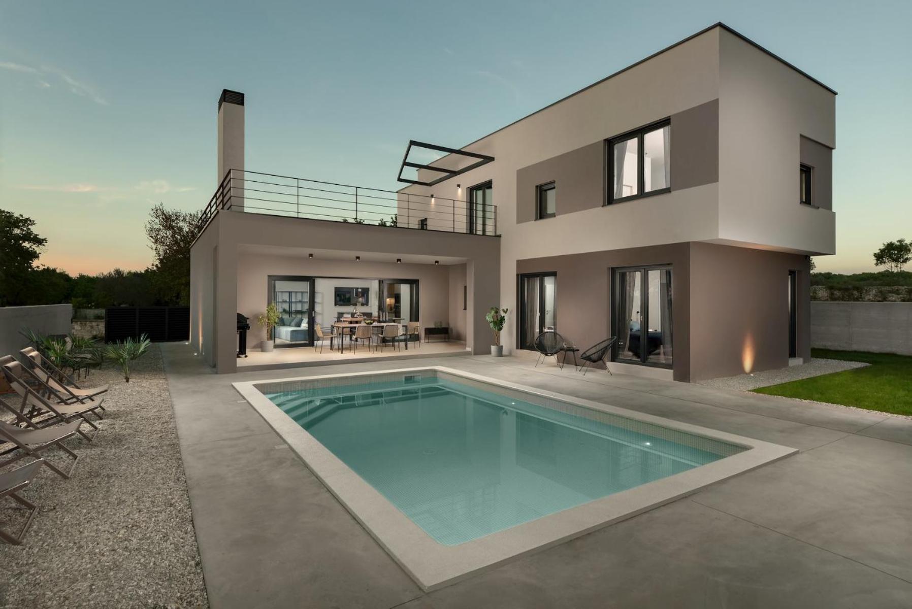 Willa Median For 10 People With Sea View, Kids Playground & Pet Friendly - Only 3 Km From